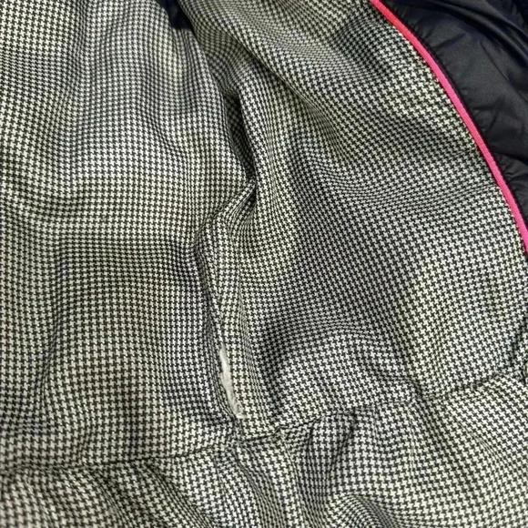 Juicy Couture Girls Puffer Vest , Size Medium, Black , Faux Fur Collar - Picture 9 of 9